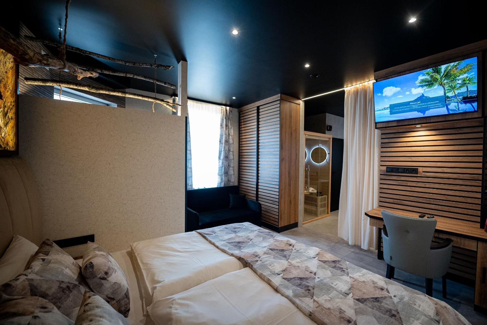 Turul Boutique Rooms & Apartment Szarvas Bagian luar foto